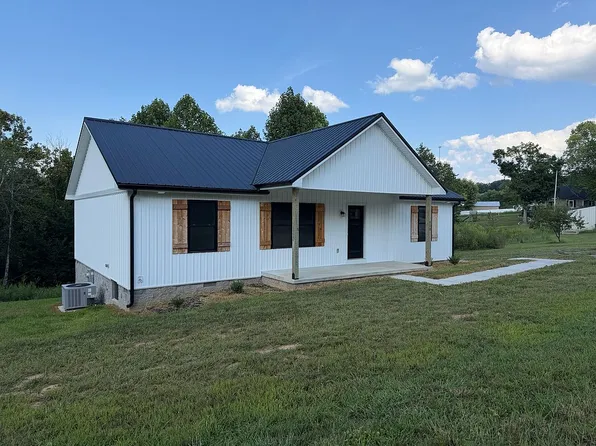 800 Pope Rd, Scottsville, KY 42164