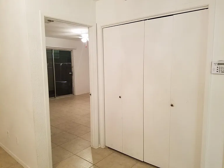 Closet2