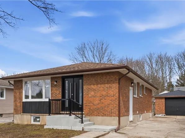 6183 Johnson Dr, Niagara Falls, ON L2J 3J6