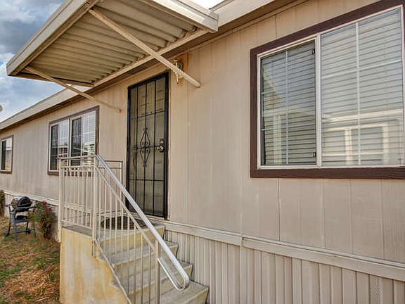 3rd image of 8233 Tiki Ln
