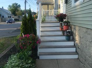 19 Nashua St, Providence, RI 02904