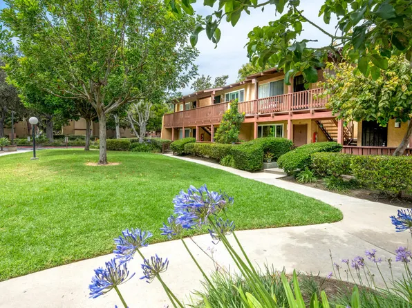 1000 W Macarthur Blvd APT 61, Santa Ana, CA 92707