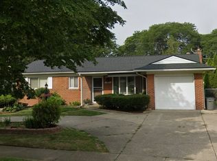 14095 Fairway St, Livonia, MI 48154