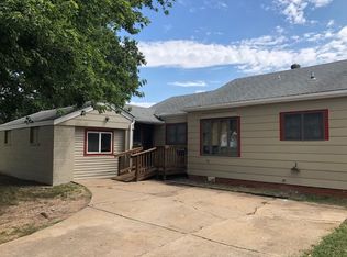 711 Marland Dr, Ponca City, OK 74601