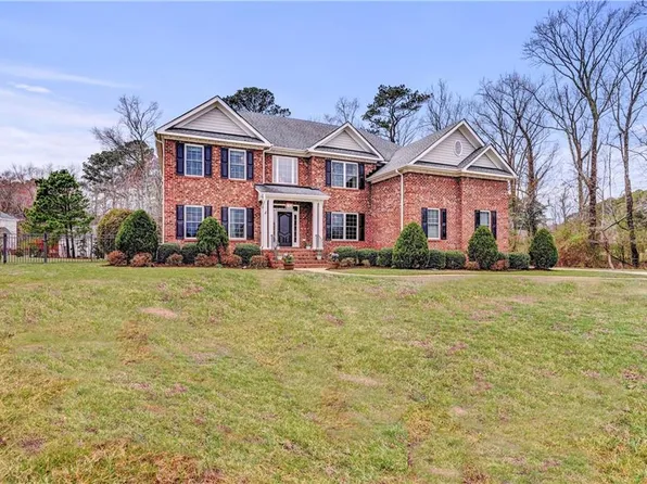 6007 Gardenstone Cir, Suffolk, VA 23434