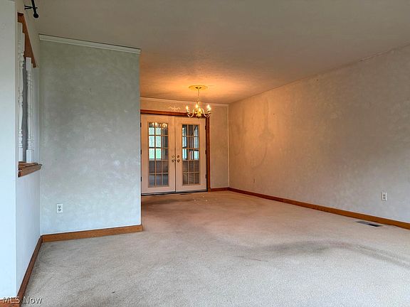 4th image of 138 Valley Forge Cir