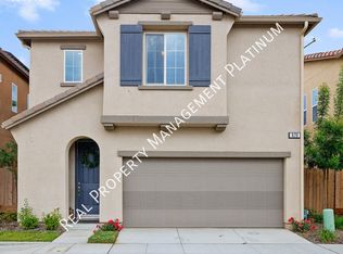 620 N Elise Ln, Fresno, CA 93727