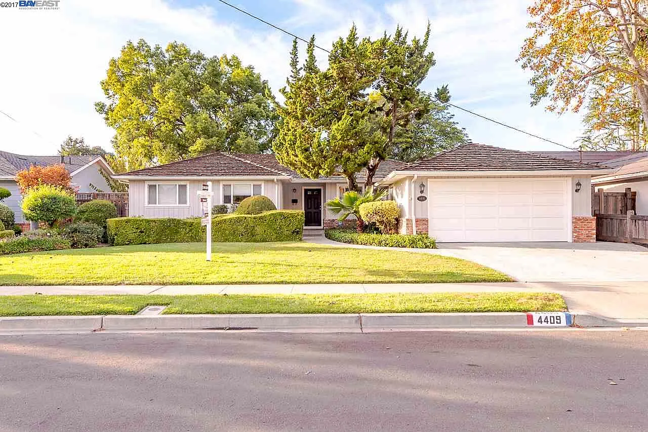 4409 Cognina Ct photo 1