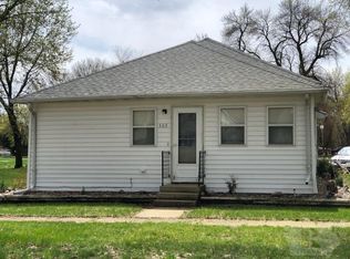 303 2nd St, Lake View, IA 51450
