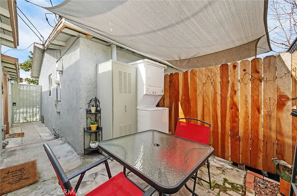1 bed, 499 sqft, $2,145 — Photo 2