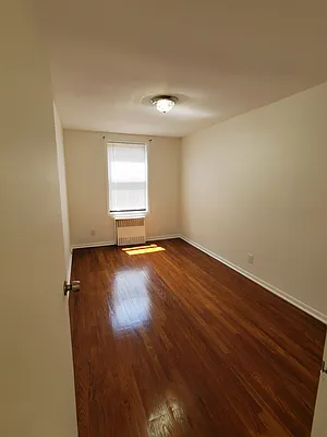 Rented by Brownstone Property Group | media 5