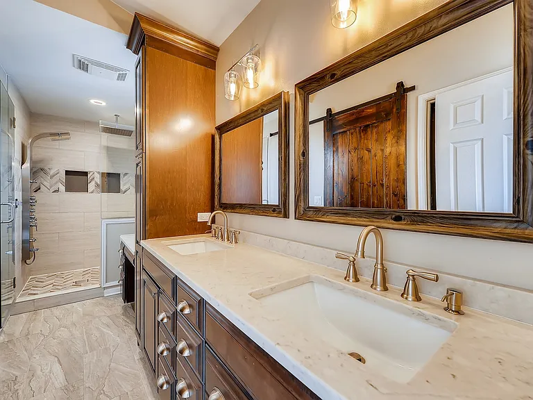 1020 Evergreen Ct — Photo 21