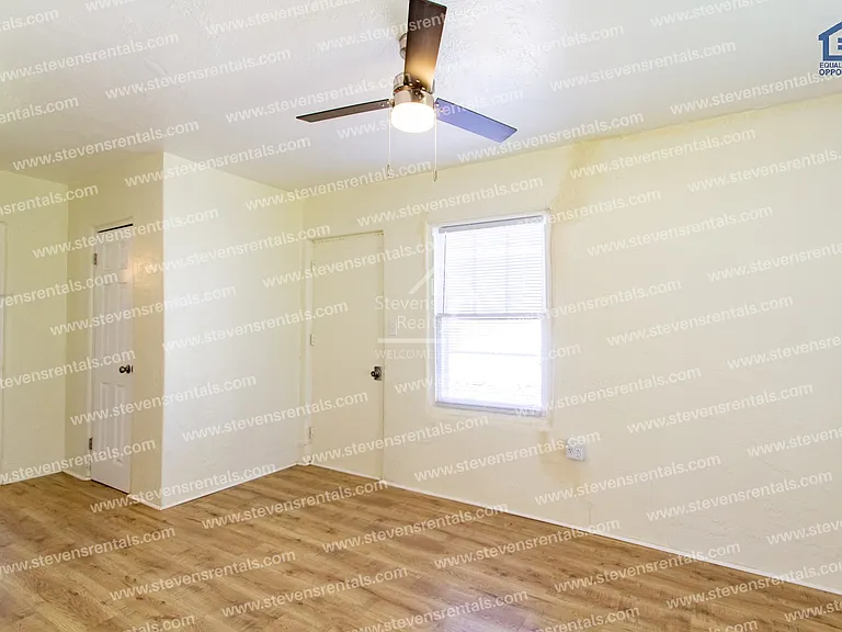1308 NW Williams Ave — Photo 13