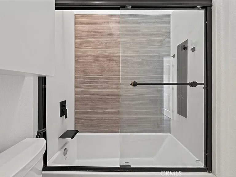 1476 Kenneth Dr — Photo 26