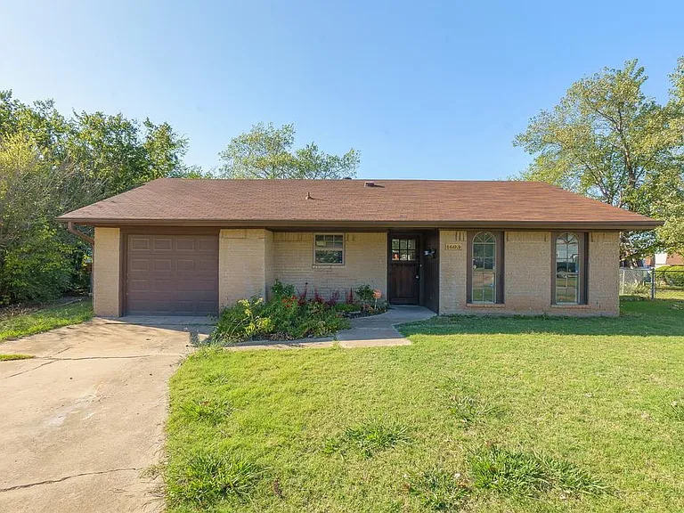 1603 Sheffield Dr — Photo 17