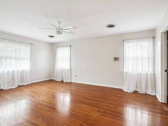 4th image of 6315 Bertha Dr