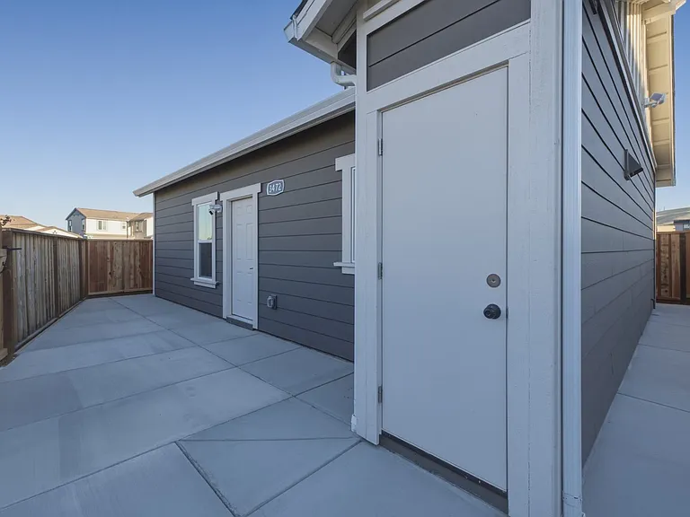 3472 Singh Ln — Photo 23