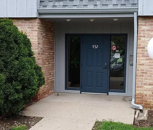 932 E Old Willow Rd #102 Photo 1