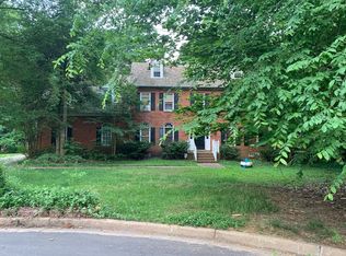 2700 Sentury Meadow Ct, Henrico, VA 23233