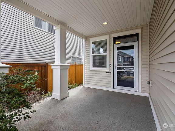 3rd image of 2716 SW Egret Street