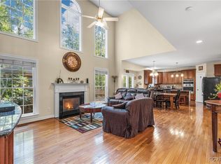 3541 Kings Farm Dr, Midlothian, VA 23113