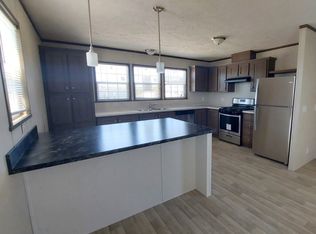 4128 Steamboat Ln, Dubuque, IA 52001