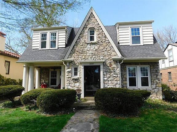 2nd image of 2228 Saratoga Dr
