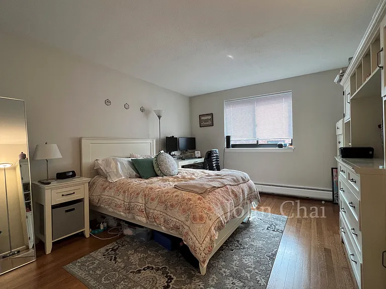 95 Sutherland Rd #2D — Photo 28