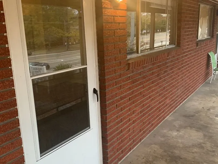 Holston Apartments — Photo 62