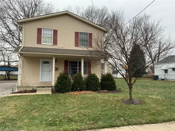 422 Pauline Ave, Akron, OH 44312
