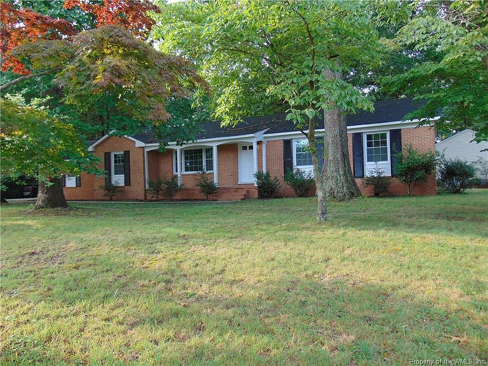 1st image of 101 Brook Haven Dr