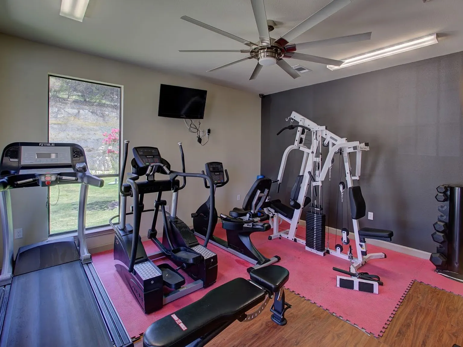 River Ranch — Photo 3