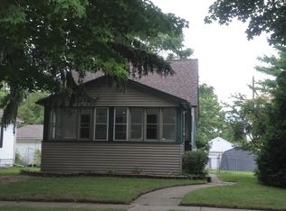 328 Jones St, Mount Clemens, MI 48043