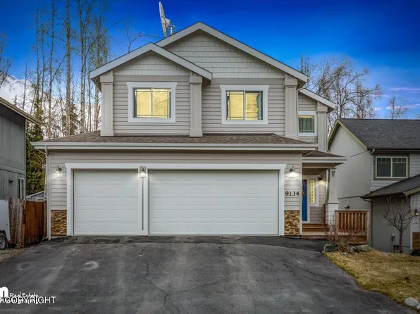 9134 Eagle River Ln, Eagle River, AK 99577