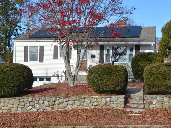67 Sunset Street, New London, CT 06320