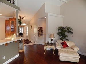 3rd image of 1797 Lakeside Dr