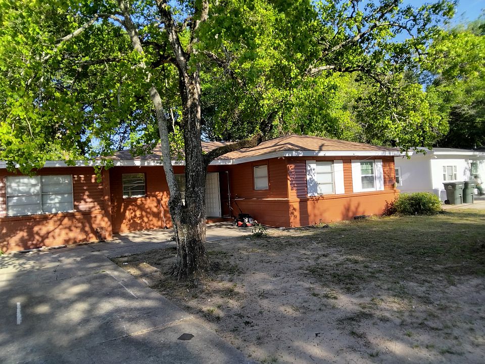 1st image of 4486 Montclair Rd