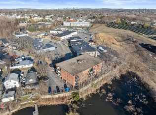 209 Riverview Ave APT 7, Newton, MA 02466