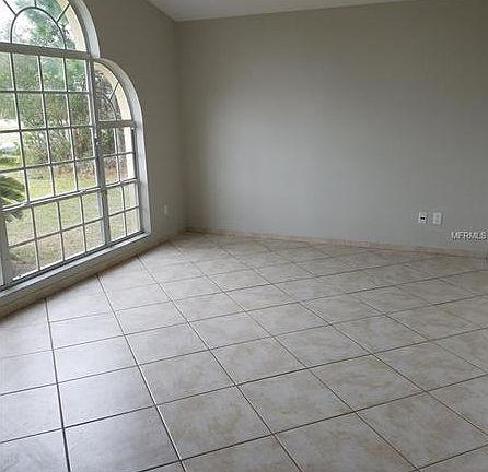 3rd image of 2264 Bagdad Ave