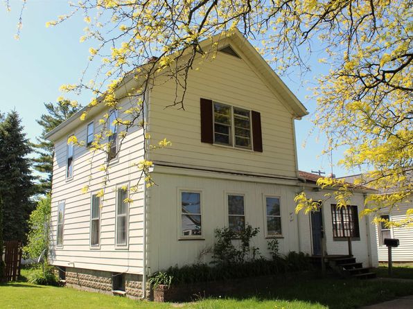 404 S Peters St, Garrett, IN 46738