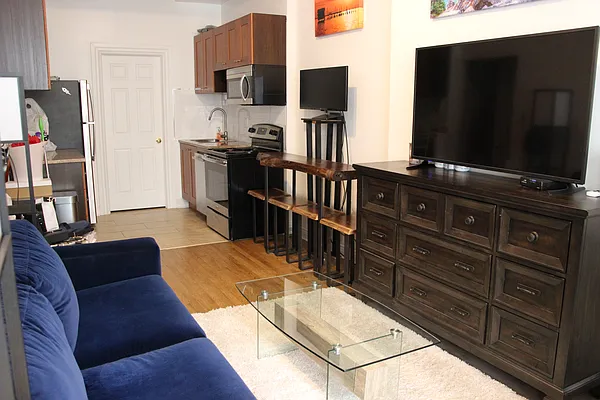 Rented by Corcoran | media 7