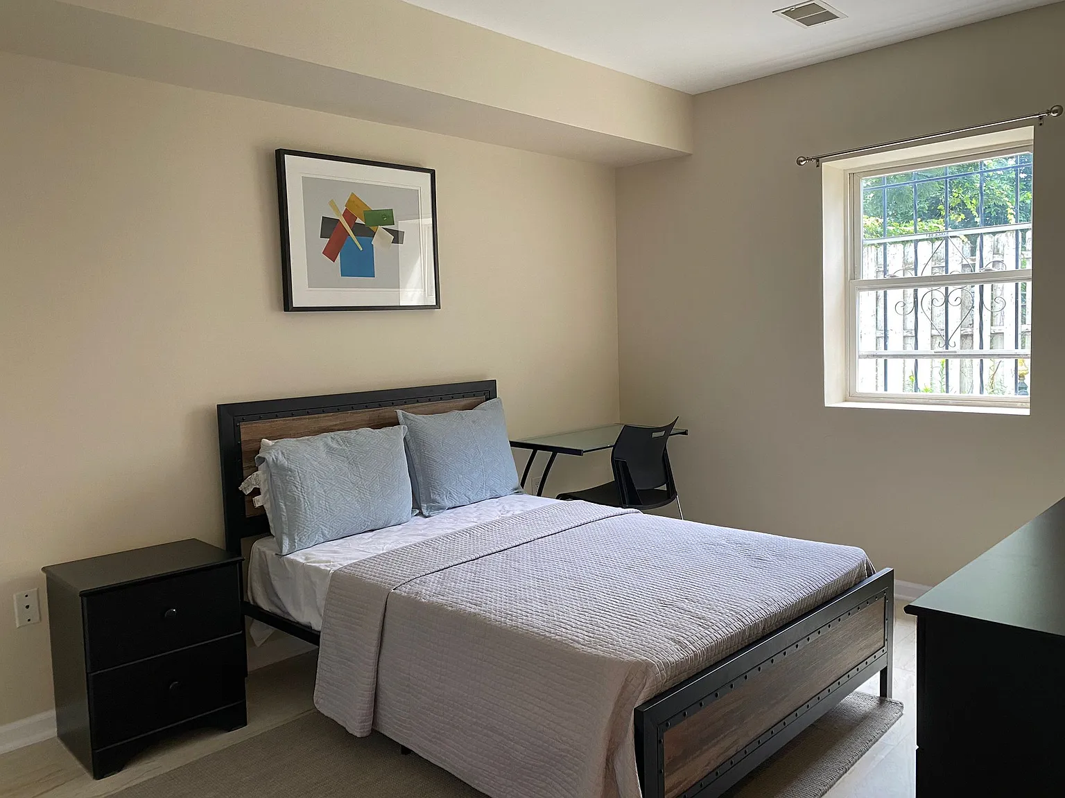 141-143 Norfolk Street (UH | T1) - 1 - 1 Standard North — Photo 3