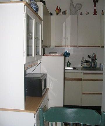 4th image of 3727 N Pine Grove Ave APT 203