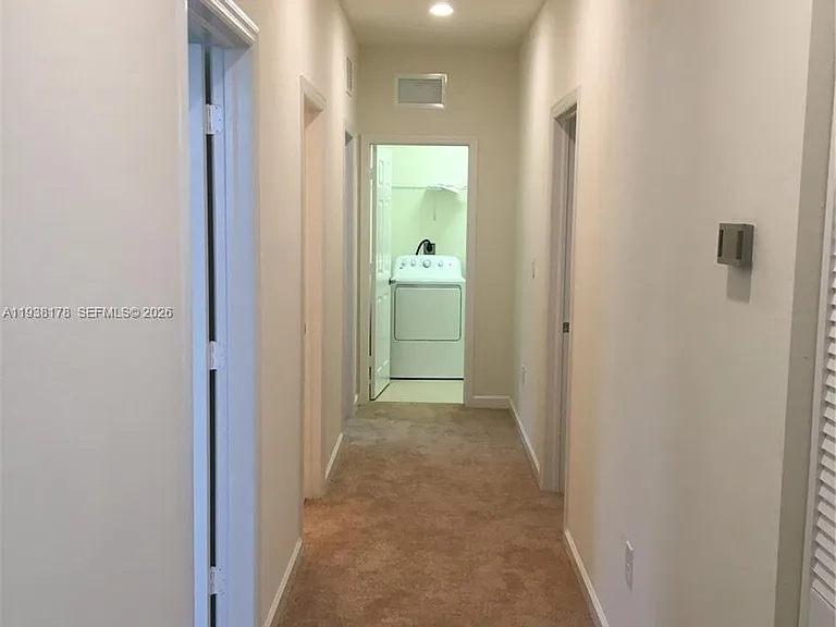 191 SE 35th Ave — Photo 19
