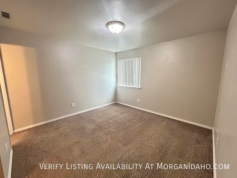 7502 W Tottenham Ln #202 — Photo 7