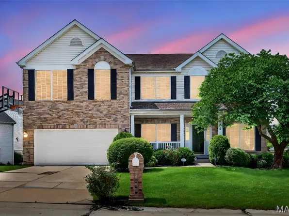 1306 Avondale Spring Dr, O'Fallon, MO 63368
