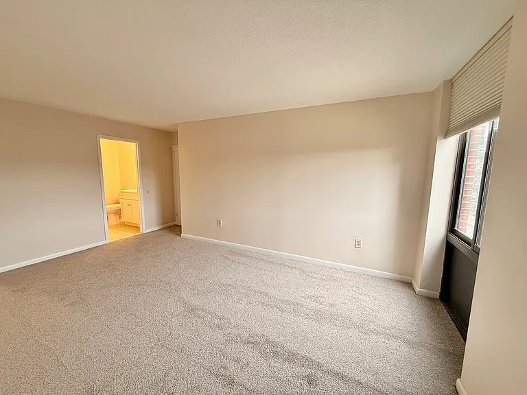 1000 Paradise Rd N #3R — Photo 19