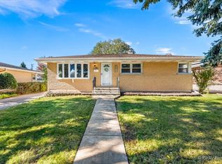 970 N Fischer Dr, Addison, IL 60101