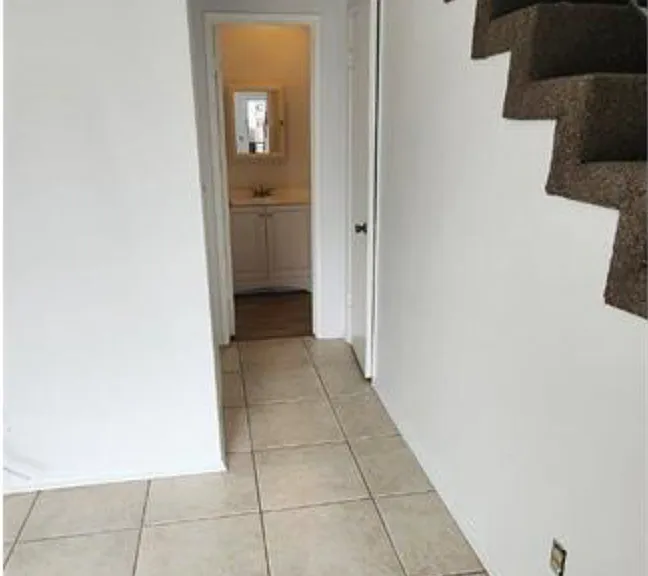 117 S Maple Ave #B — Photo 8