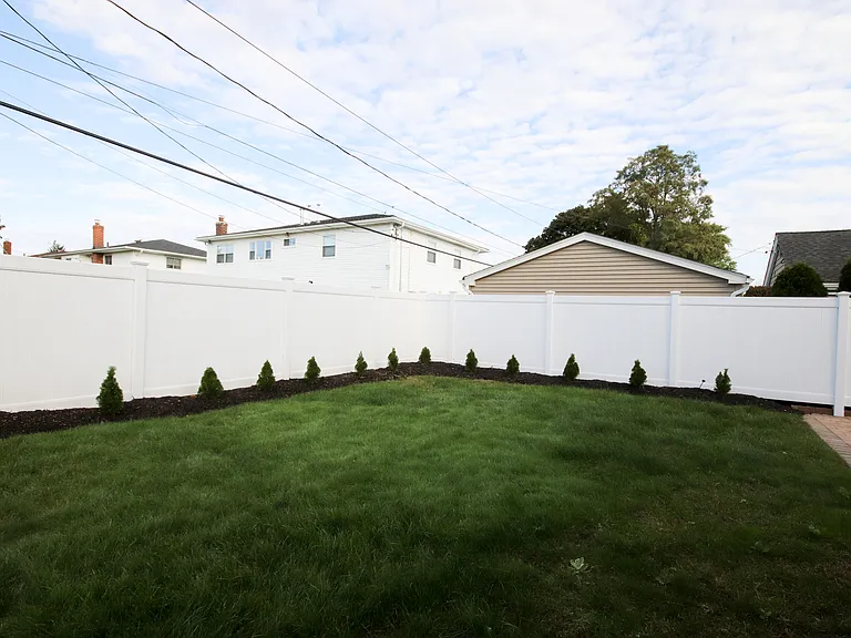 21 Silber Ave — Photo 30